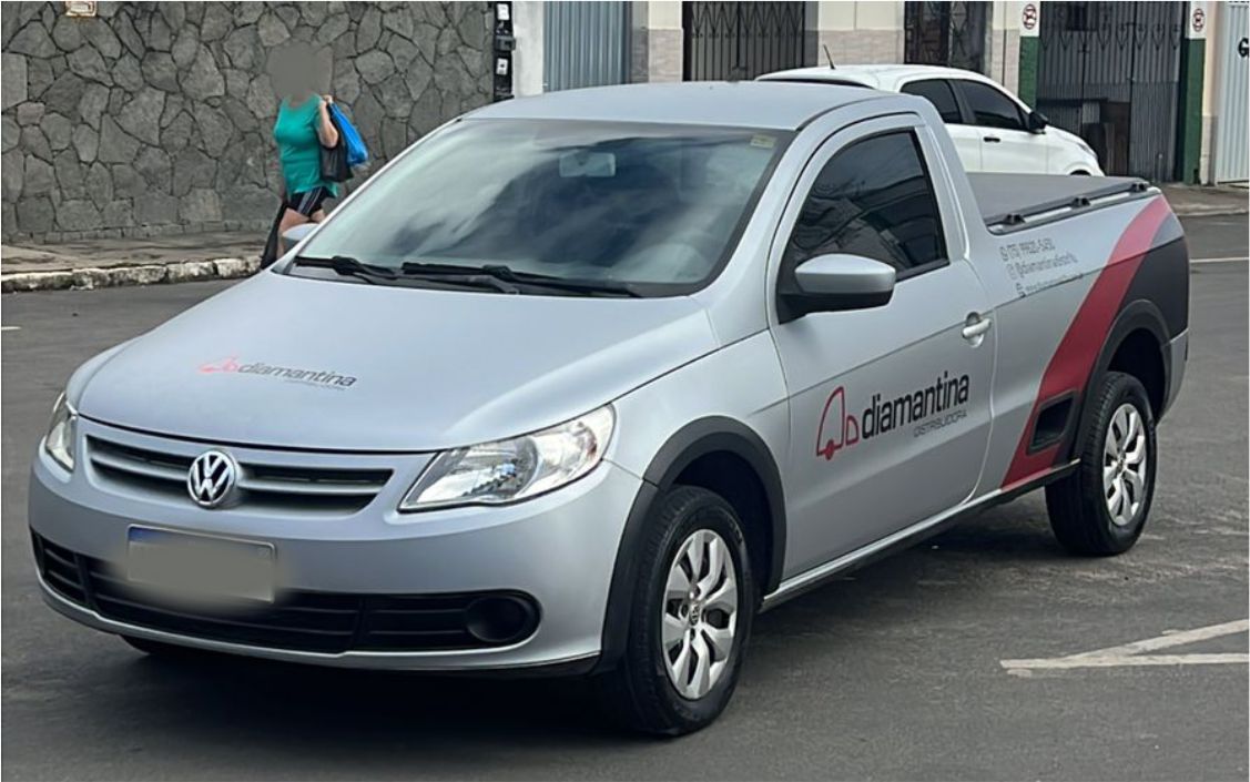 Envelopamento completo da Diamantina Distribuidora